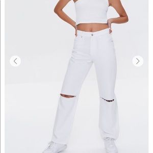 Forever 21 distressed jeans size 29